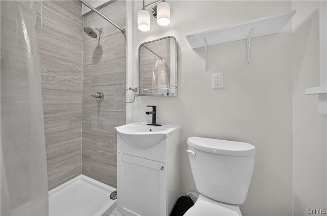 2304 Euclid Avenue, Syracuse, NY 13224