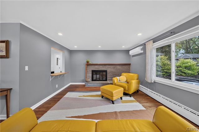 2304 Euclid Avenue, Syracuse, NY 13224