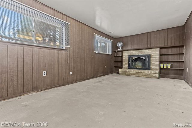 4111 Rose Mary Drive, Sterling Heights, MI 48310