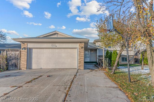 4111 Rose Mary Drive, Sterling Heights, MI 48310
