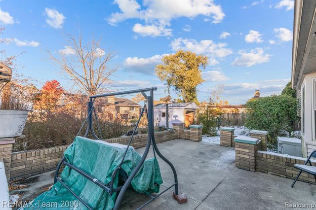 4111 Rose Mary Drive, Sterling Heights, MI 48310