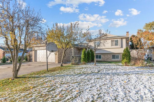 4111 Rose Mary Drive, Sterling Heights, MI 48310