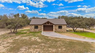 238 SABINAS CREEK RANCH RD, Boerne, TX 78006