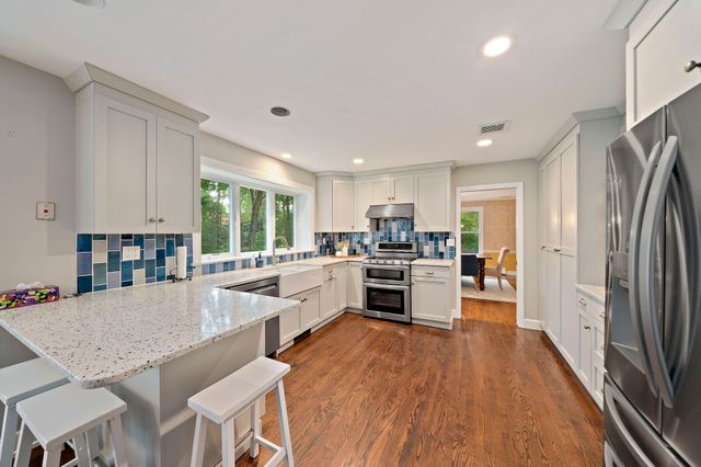6 Seminole Rd, Canton, MA 02021