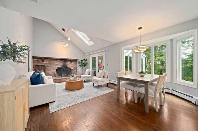 6 Seminole Rd, Canton, MA 02021