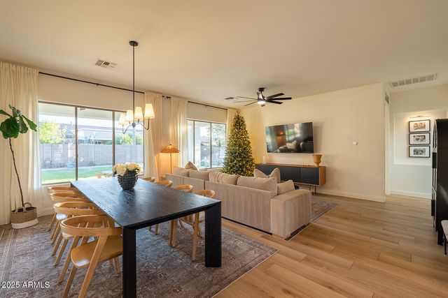 21125 E TWIN ACRES Drive, Queen Creek, AZ 85142