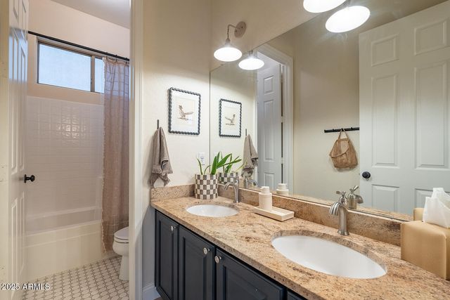 21125 E TWIN ACRES Drive, Queen Creek, AZ 85142