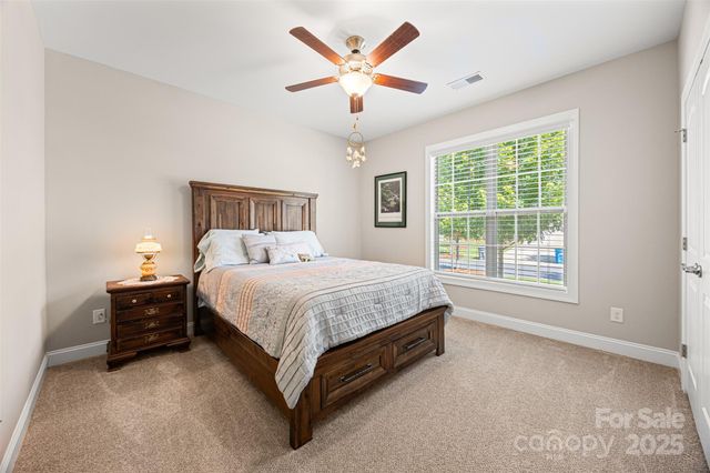 1108 Mayapple Way, Belmont, NC 28012