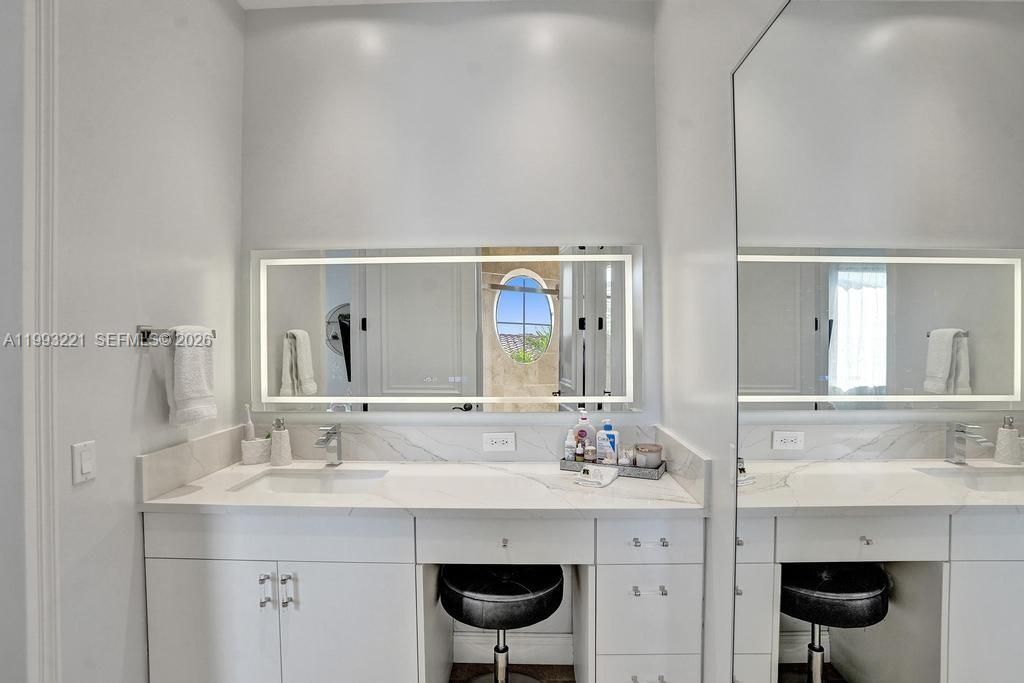 Image 34 of property listing at 10292 Emerson St, Parkland, FL 33076