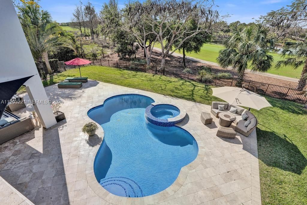 Image 40 of property listing at 10292 Emerson St, Parkland, FL 33076