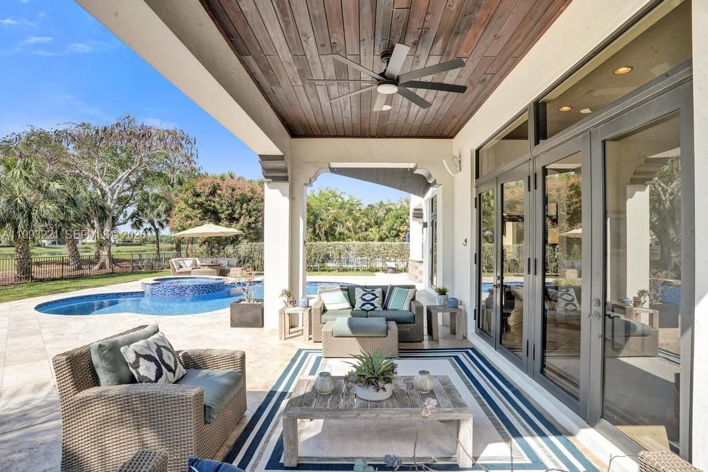 Image 42 of property listing at 10292 Emerson St, Parkland, FL 33076