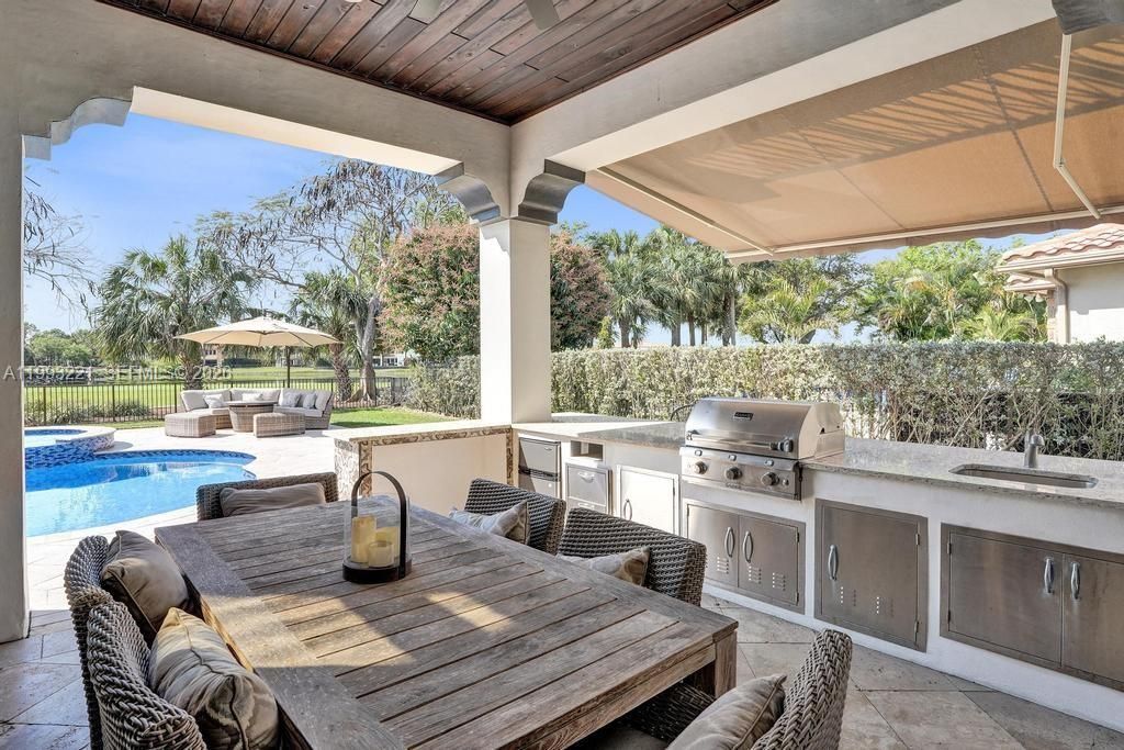 Image 44 of property listing at 10292 Emerson St, Parkland, FL 33076