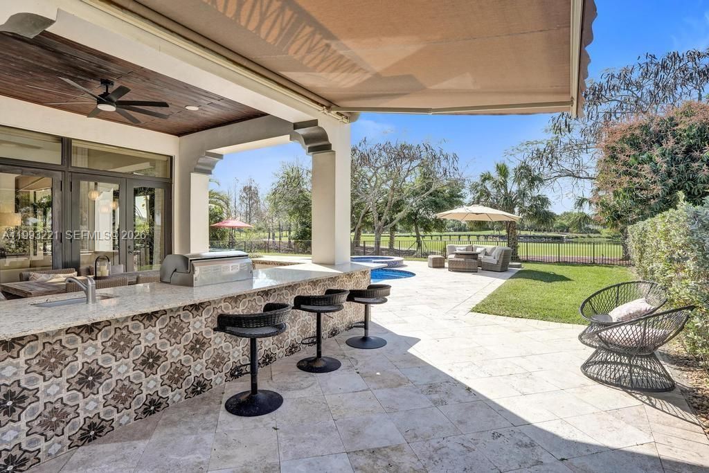 Image 46 of property listing at 10292 Emerson St, Parkland, FL 33076