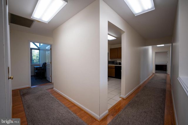 11094 MAIN ST #D103, Fairfax, VA 22030