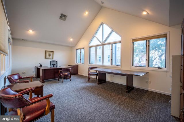 11094 MAIN ST #D103, Fairfax, VA 22030