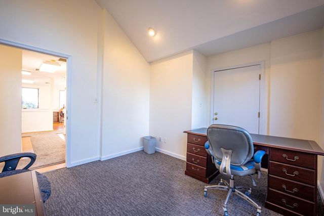 11094 MAIN ST #D103, Fairfax, VA 22030