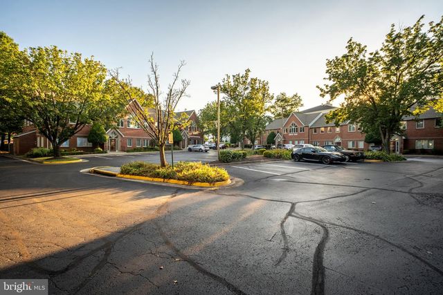 11094 MAIN ST #D103, Fairfax, VA 22030