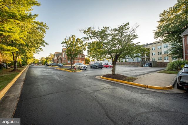 11094 MAIN ST #D103, Fairfax, VA 22030