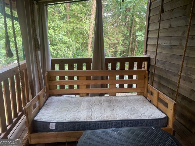 1307 Creasy Patch Road, Cornelia, GA 30531