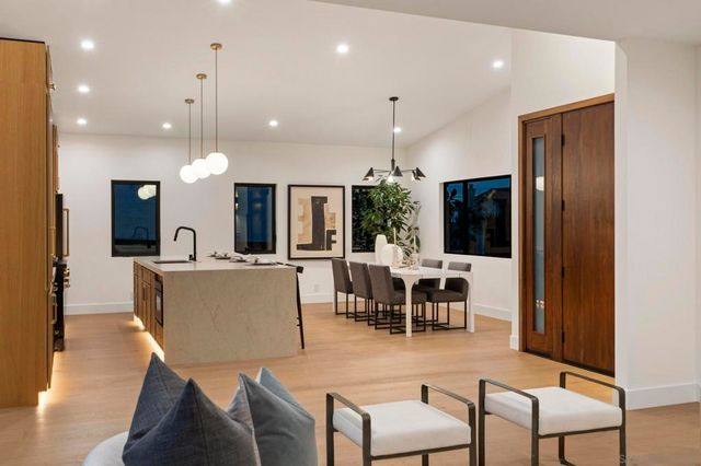 4419 Narragansett Ave, San Diego, CA 92107