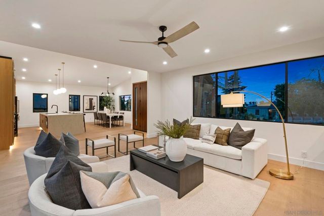 4419 Narragansett Ave, San Diego, CA 92107