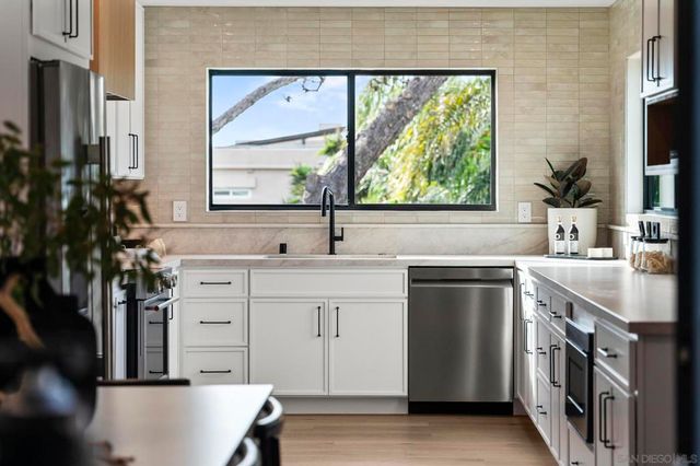 4419 Narragansett Ave, San Diego, CA 92107