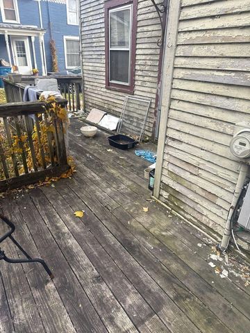 207 Mccollum Street, La Porte, IN 46350