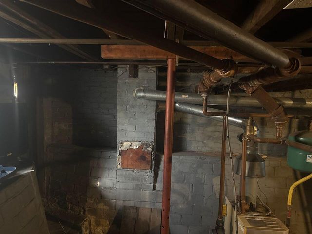 207 Mccollum Street, La Porte, IN 46350