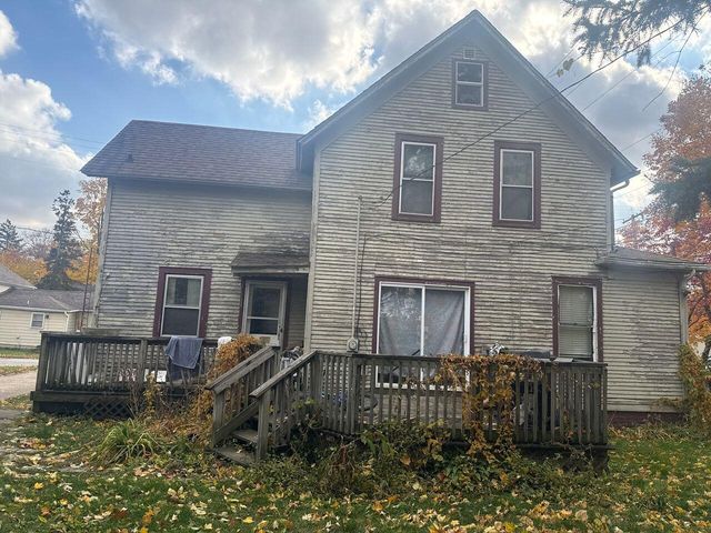 207 Mccollum Street, La Porte, IN 46350