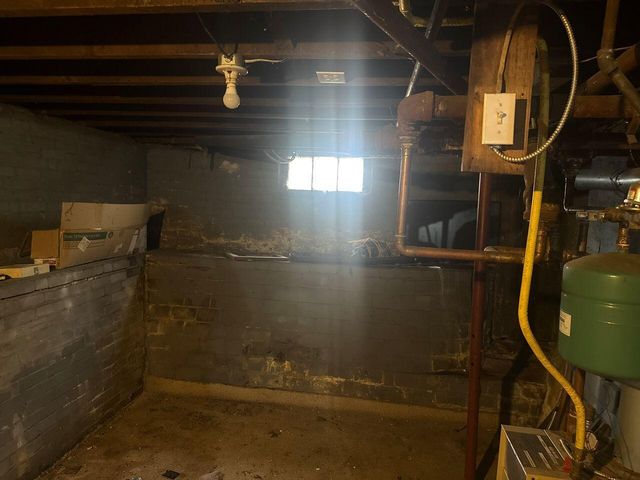 207 Mccollum Street, La Porte, IN 46350