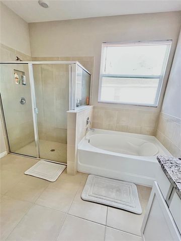 6853 SE 3RD LOOP, Ocala, FL 34472