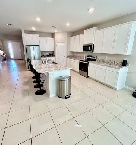 6853 SE 3RD LOOP, Ocala, FL 34472