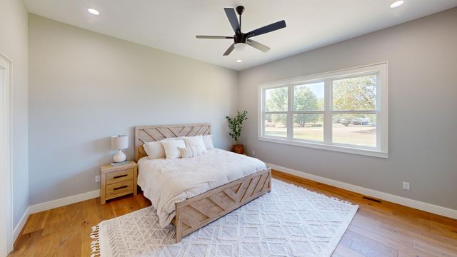 138 Brady Lane, Republic, MO 65738