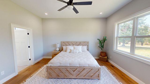 138 Brady Lane, Republic, MO 65738