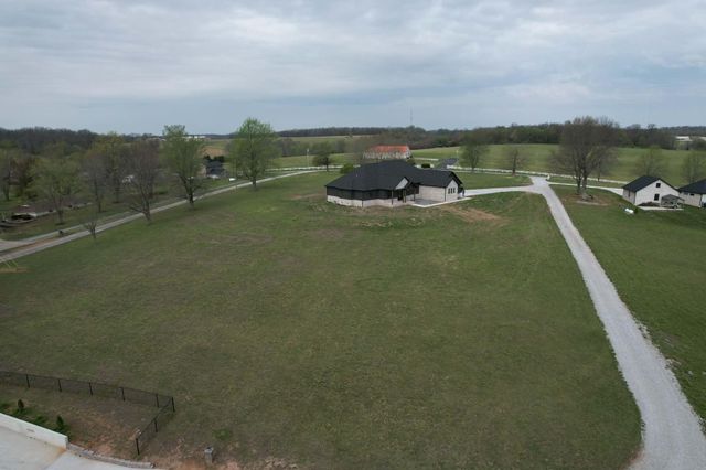 138 Brady Lane, Republic, MO 65738