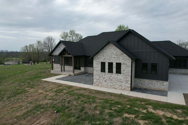 138 Brady Lane, Republic, MO 65738