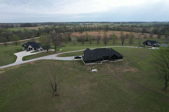 138 Brady Lane, Republic, MO 65738