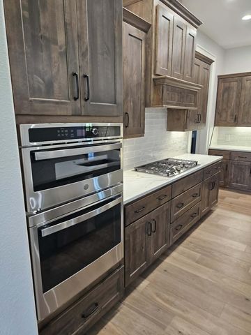 138 Brady Lane, Republic, MO 65738