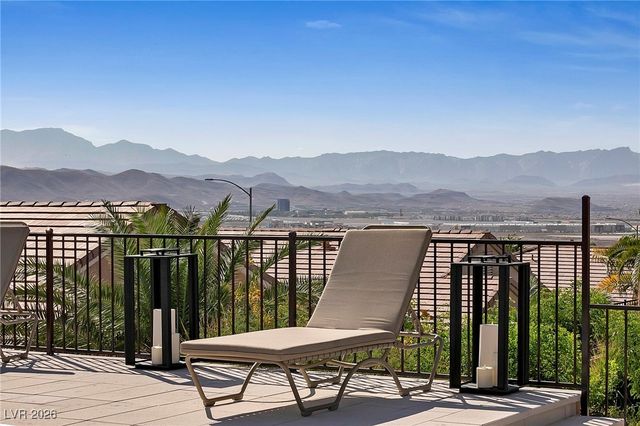 1999 Oliver Springs Street, Henderson, NV 89052