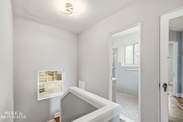 9155 Grayton Street, Detroit, MI 48224