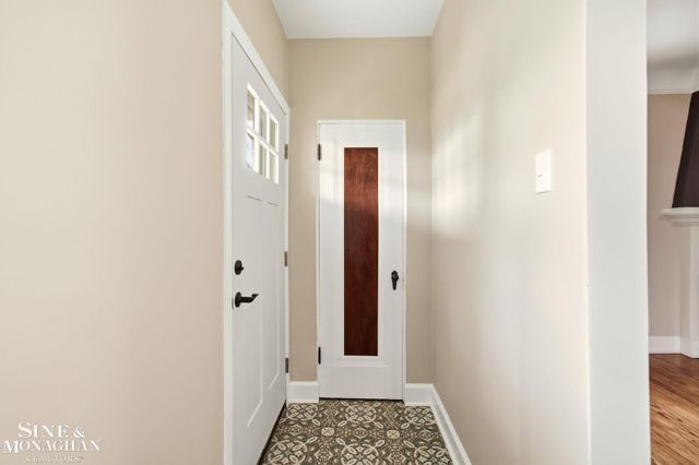 9155 Grayton Street, Detroit, MI 48224