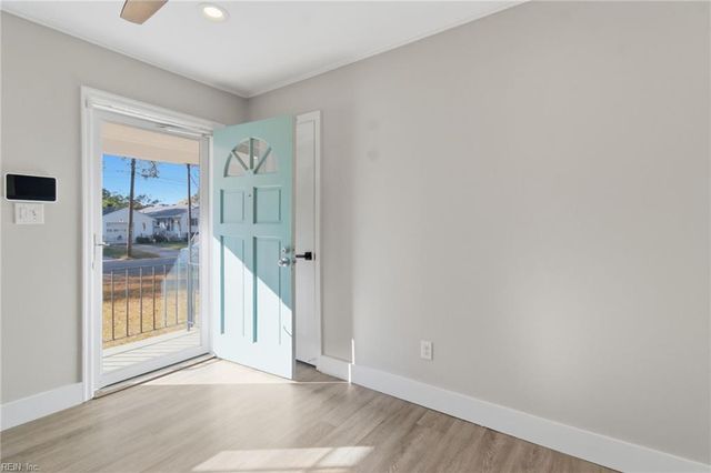 47 Bedford RD, Newport News, VA 23601