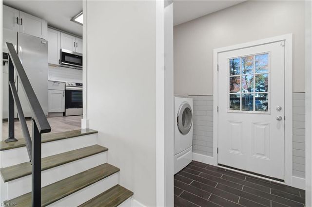 47 Bedford RD, Newport News, VA 23601