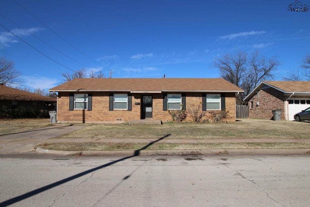 1406 CHRISTINE ROAD, Wichita Falls, TX 76302