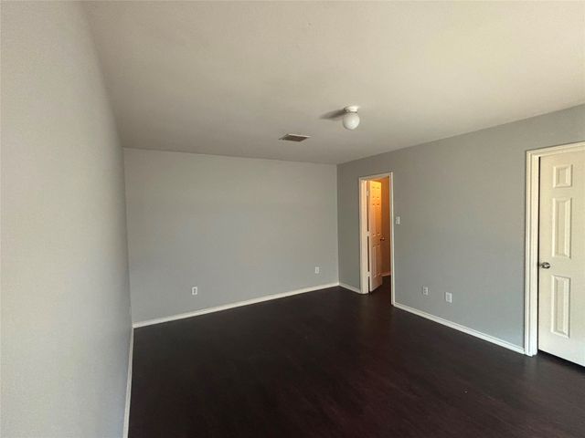 2733 Ingram Circle, Mesquite, TX 75181