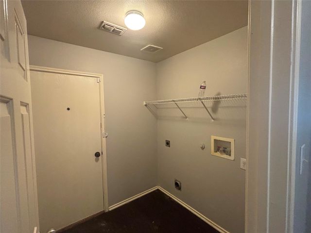 2733 Ingram Circle, Mesquite, TX 75181