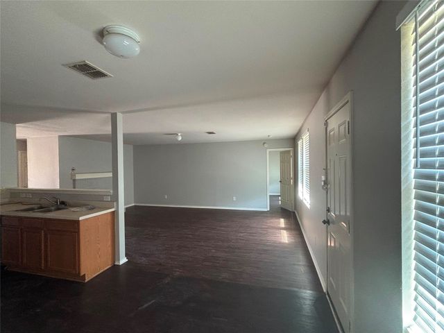 2733 Ingram Circle, Mesquite, TX 75181