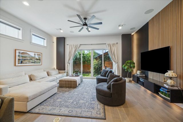 1311 Laird Street, Houston, TX 77008