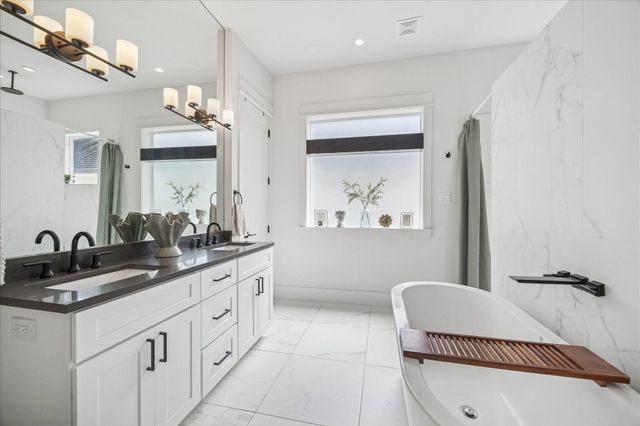 1311 Laird Street, Houston, TX 77008