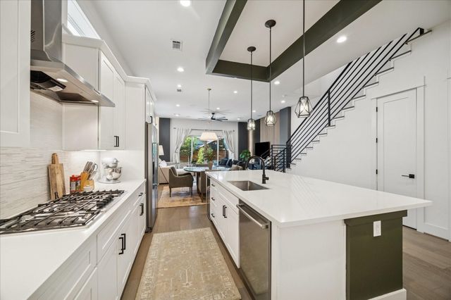 1311 Laird Street, Houston, TX 77008